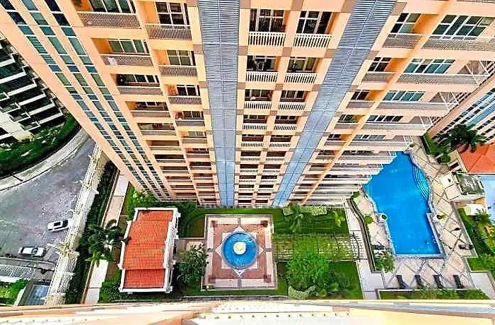 Luxury 1br Unit With Pool At Venice Luxury Residences, Mckinley Hill, Taguig 4* 마닐라