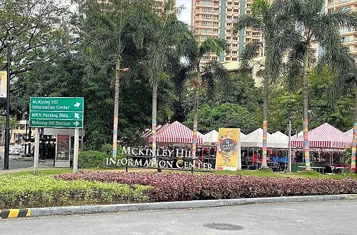 Luxury 1br Unit With Pool At Venice Luxury Residences, Mckinley Hill, Taguig 마닐라